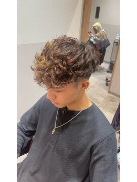 サロウィン 熊本上通り店(SALOWIN) スペインカールパーマ