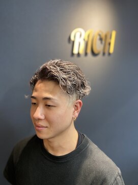 リッチ(RICH) ホワイトメッシュ×ラルフカール