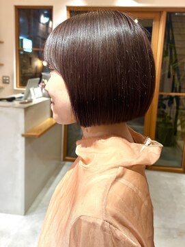 レリコ ニド(Relico-nid) 髪質改善20代30代 小顔クビ長ミニボブ モカブラウン