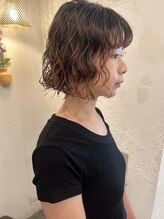 キキ(kiki)&nbsp;【サノユイ】bob ウェーブパーマ