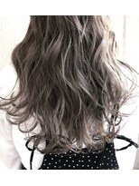 ヘアーブレイス(hair brace) 外国人風ハイライト×グレージュカラー【hair brace】