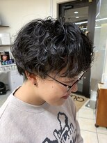 クオリス 上板橋店(QUALIS) カーリーヘア/スパイラルハードウェーブ/刈上げツーブロック