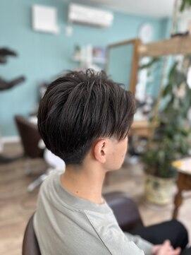 ヘアアレンジショップポレール ツーブロックマッシュ×センターパート