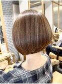 ダブルカラーショートボブインナーカラーハイライトケアブリーチ