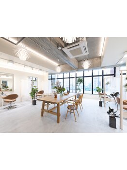 朝８時から営業中☆上通り・並木坂エリアなので、お仕事や買い物前にもおすすめです！