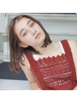 ミットバイツリー センター北(mit by tree) レトロ自然体切りっぱなしボブ