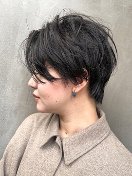 ローリー(Rowlly) #ニュアンスパーマ#ショートヘア vs