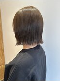 ぱつっとボブ