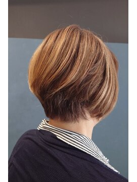 シャルムヌーボー(charmes nouveau) 艶感カラー