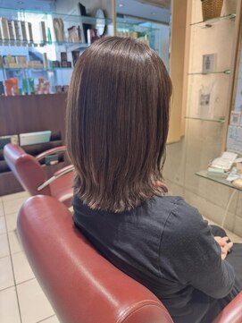 エム インターナショナル 春日部本店(EMU international) 朝がラク！艶ミディスタイル☆くびれボブ