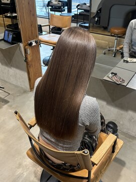 トテ(tote.) ミルクティーグレージュ