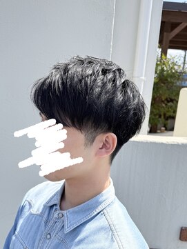 リラ(Rira) ツーブロック×刈り上げ☆