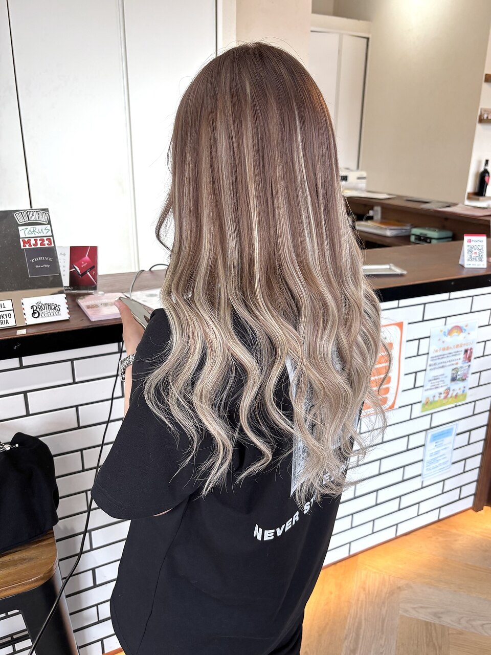 ライトベージュ-beige50 判エクステ 2を60、アッシュベージュを30