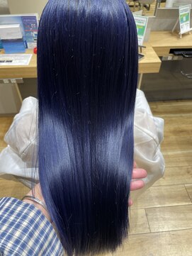 フィゼル あべのルシアス店(Aujua fizelle) 艶髪ブルーカラー　＊佐藤　空