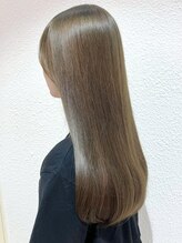 ビューティシモ 川越(Beautissimo) ブリーチなしダブルカラー 透明感 オリーブベージュ ロング
