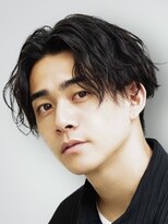 ゼンコー アオヤマ(ZENKO Aoyama)&nbsp;黒髪×センターパート×スパイラルパーマ【メンズ/パーマ】