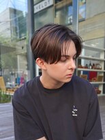 ニコ トウキョウ ヨコハマ(nico)&nbsp;メンズセンターパートニュアンスパーマ毛流れメンズパーマ刈上げ