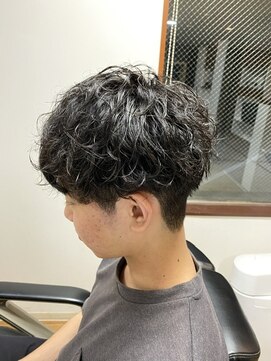 毛流れをだすパーマ