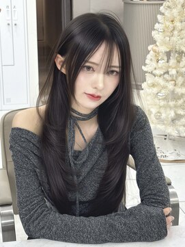 キティー サカエ(kiti SAKAE) グレージュ/レイヤーカット/ハッシュカット/オリーブベージュ/栄