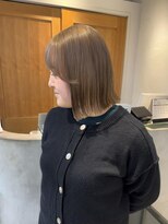 テトラ バイ ネオリーブ 横浜西口店(tetra by neolive)&nbsp;ミルクティーカラー 柔らかベージュ ハイトーン ブリーチ