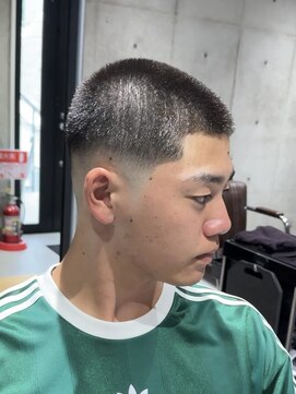 メッツ 原宿(METS) MEN'S/バズカット×ミドルフェード/ボウズ