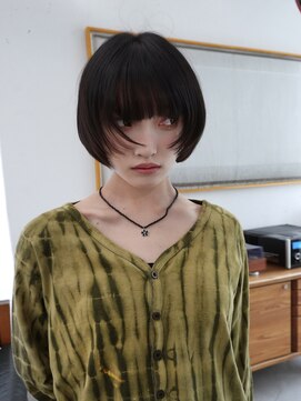 ネスト(NEST) 黒髪レイヤーボブ
