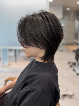ジーナ 天神(Zina) センターパートウルフ