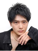 Vショート　アップバング