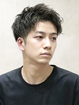 銀座マツナガ 神田店 色気メンズパーマスパイラルパーマフェードカットツーブロ