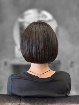 ロアー ヘアー ワメン(RAWR hair WaMen) 【RAWR】首元すっきりのミニボブ!!洗練された王道イメチェン!!
