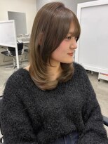 キートス 高知店(kiitos) 面長さん向け顔周りレイヤー×赤み抑える透明感カーキベージュ
