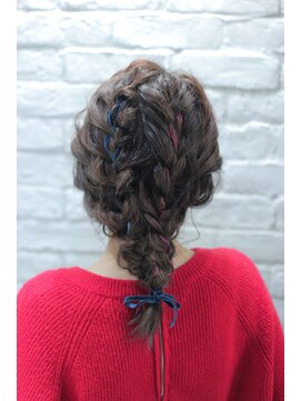 ペイジバイネオリーブ 吉祥寺店(Paige by Neolive) こなれ感プラス☆編み込みリボンスタイル♪