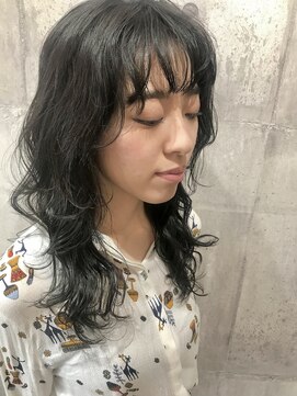 ルアン(Luan) スモーキーグレー【横浜/横浜駅】
