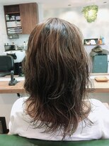 サロンパルヨン ヘアーアンドネイル(SALON paljon Hair&Nail) ミディアムウルフ