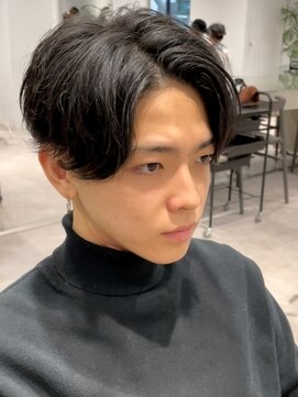ザサードヘアー カシワ(THE 3rd HAIR) マイキー 黒髪センターパート 吉沢亮