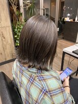 ヴィフ 大船(VIF)&nbsp;切りっぱなしボブ×ブリーチなしアッシュグレージュ