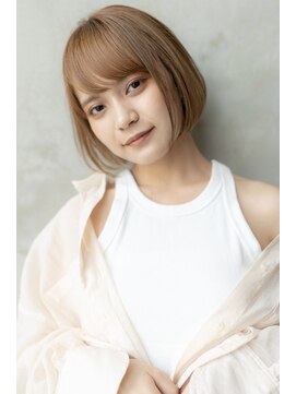 メゾンバイハバナ(maison by HAVANA) 大人かわいいピンクベージュインナーカラーマッシュショートボブ