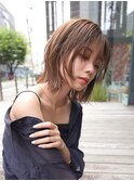 20代30代小顔ひし形大人かわいいウルフミディアムレイヤー
