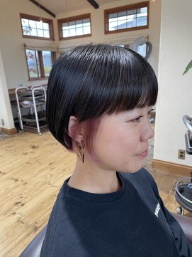 ラ クープ Lacoupe マッシュショート インナーカラーピンク