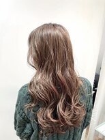 リシェールグリーン 越谷花田店(RICHAIR GREEN)&nbsp;派手過ぎずナチュラルなハイライトカラー