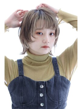 アルベロ(albero) ミディアムウルフ×インナーカラー×10代 20代 30代