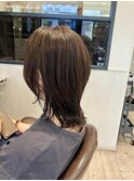 程よいくびれ感で大人見え