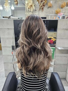 スラップス(SLAPS.) シャドウルーツ バレイヤージュ