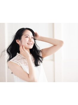 すぐに気になる白髪。頻繁にカラーしたいからダメージを抑えたい！