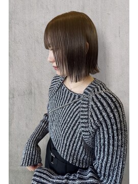 シエスタ(SIESTA) 透明感カラー　ボブカット　顔周りカット