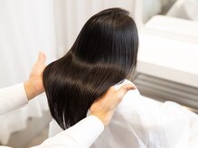 Attina【アティーナ】の雰囲気(明るい店内)