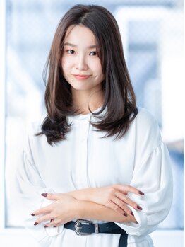 バブー バイ ビューティービースト 沖縄店(ba-boo by beauty:beast Academy)の写真/丁寧なカウンセリングで一人ひとりの骨格や髪質を見極めて、あなたに似合うスタイルをご提案!小顔効果も◎