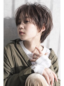 レターバイノベル(letter by novel) letter~耳掛けショート&センターパート