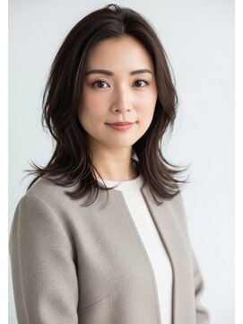 ライフイズ 磐田本店(Life is...) #磐田 大人くびれレイヤー