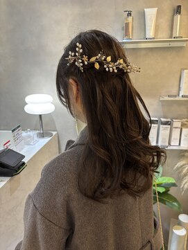 ジーナ 天神(Zina) ハーフアップ/ヘアセット/着物/大人ガーリー[福岡天神]